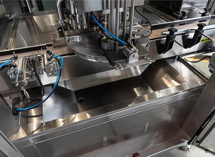 Automatic Tin Can Vacuum Sealing Machine